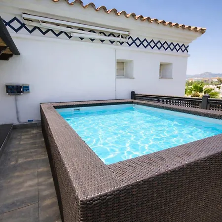 Penthouse Adelfas Del Mar-private Pool & * 마르베야