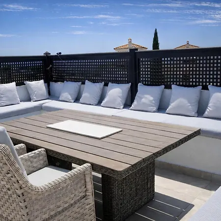 Penthouse Adelfas Del Mar-private Pool&beach