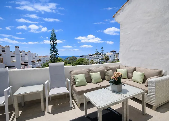 Penthouse Adelfas Del Mar-private Pool & Apartament Marbella