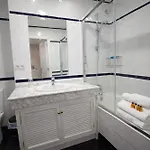 아파트 Penthouse Adelfas Del Mar-private Pool & 마르베야
