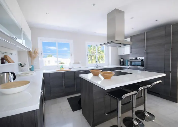 Penthouse Adelfas Del Mar-private Pool & Марбелья