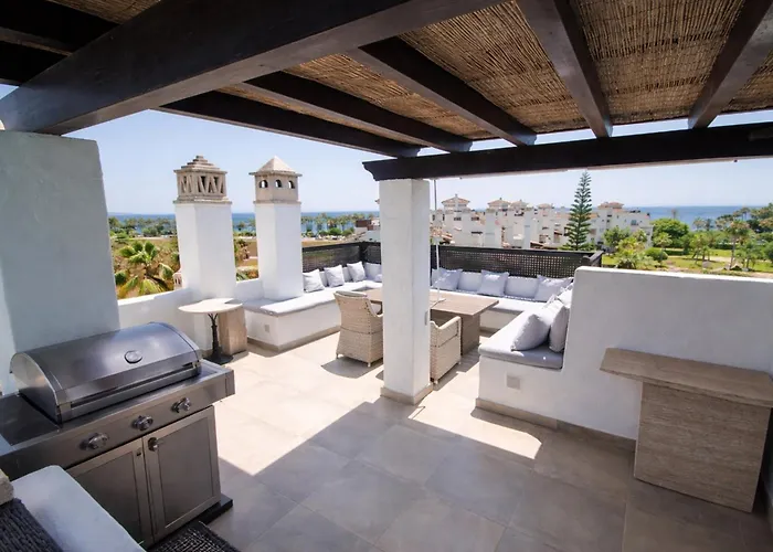 Апартаменти Penthouse Adelfas Del Mar-private Pool & Марбелья